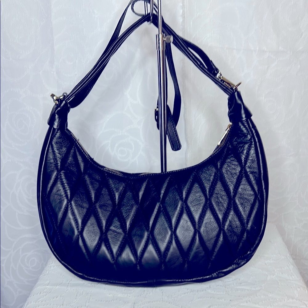VALENTINA FIORE black quilted crescent  shaped leather shoulder handbag.